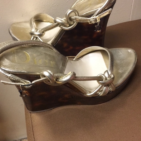 Vintage Dior gold Tortoise colored wedge firm - Picture 4 of 16